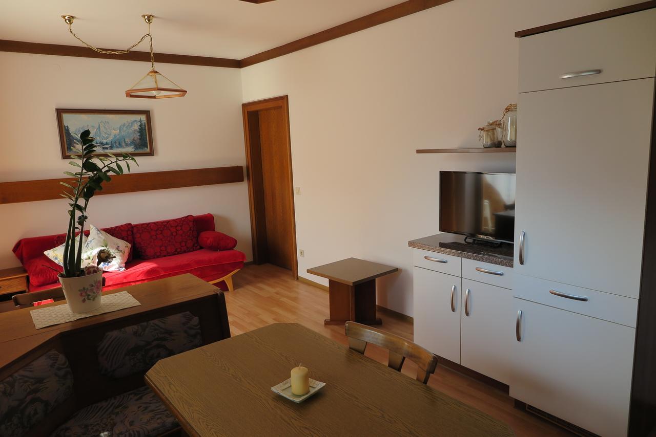 Ferienwohnung Haus Enzian St. Johann im Pongau Exterior foto